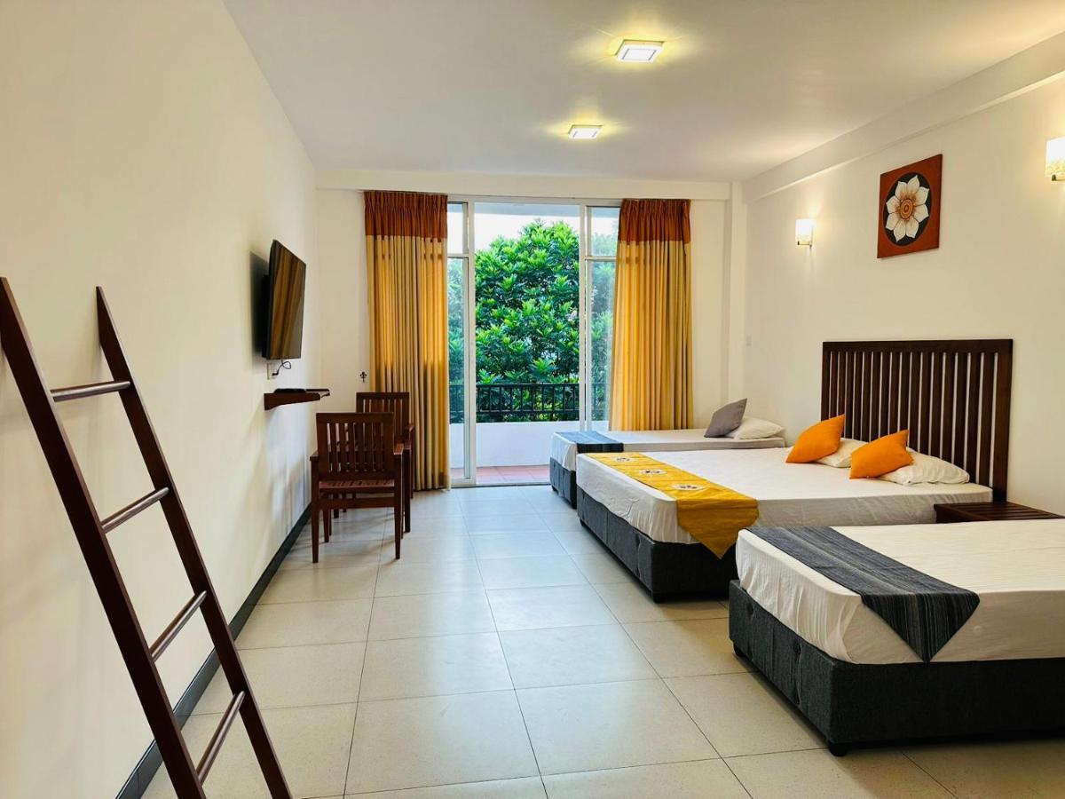 Kandy Hub Guest House מראה חיצוני תמונה