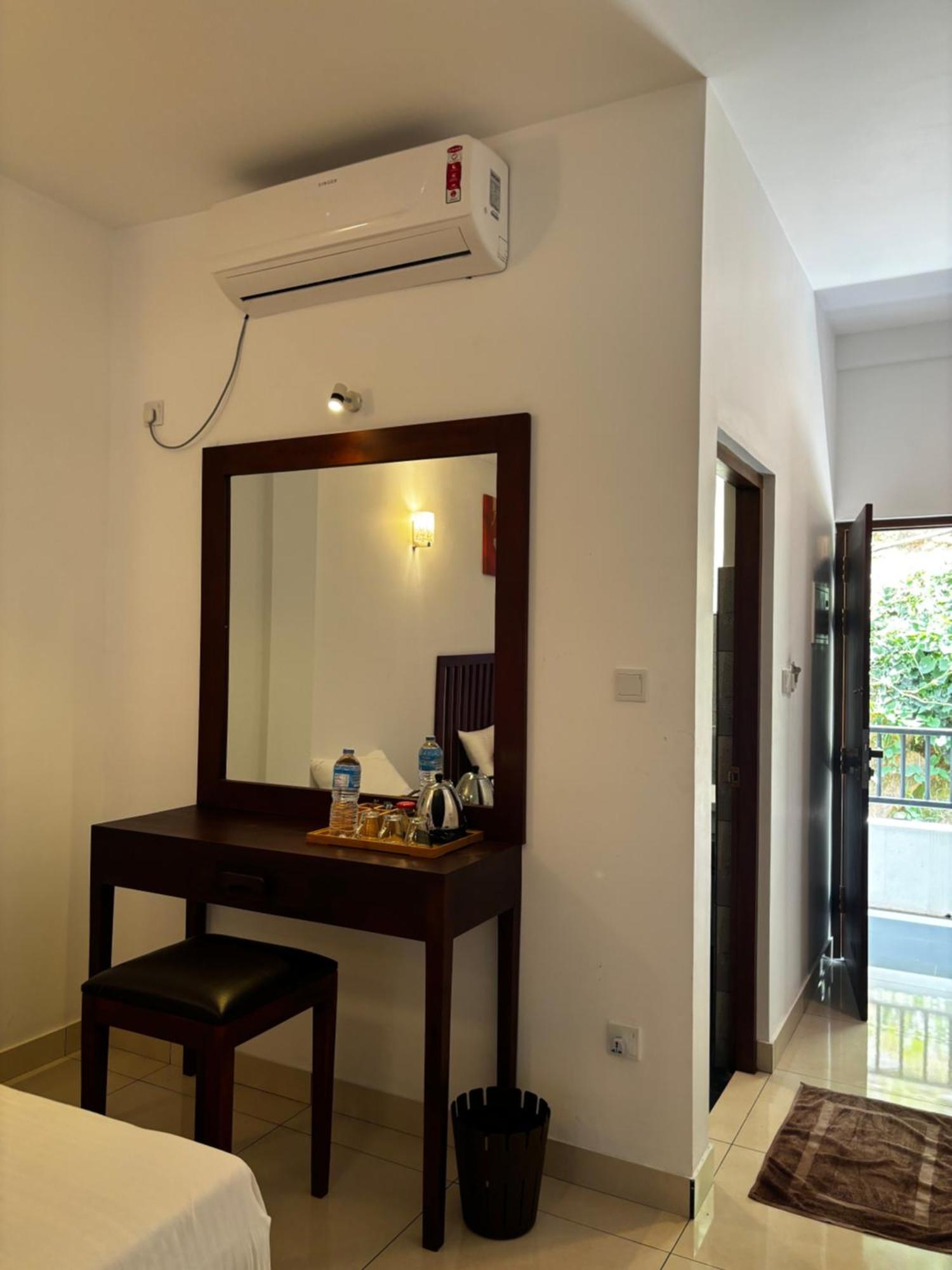 Kandy Hub Guest House מראה חיצוני תמונה